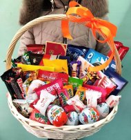 Подарочная корзина «Немного сладостей»